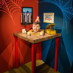 Camera Obscura and World of Illusions - Severed Head exhibit at Camera Obscura & World of Illusions