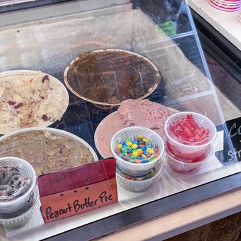 Mara’s Ice Cream Parlor - Desserts Near Me - Rockaway Beach, New York Mara’s Ice Cream Parlor - Desserts Near Me - Rockaway Beach, New York