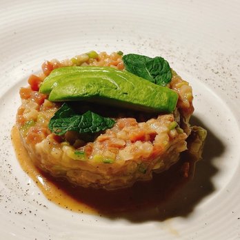 Latitud 32 - Tuna tartar - Steakhouses Near Me - Ensenada, BCN Latitud 32 - Tuna tartar - Steakhouses Near Me - Ensenada, BCN