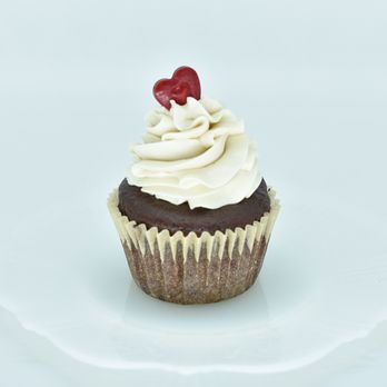 Olivier's Vegan Bakery - Classic Red Velvet - Vegan Near Me Olivier's Vegan Bakery - Classic Red Velvet - Vegan Near Me