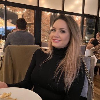 Paros Estiatorio - Perfect date - Greek Near Me - Overland Park, Kansas