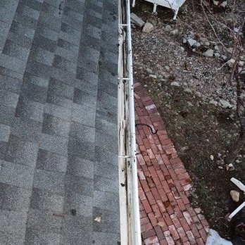 All Weather Seamless Raingutters - Before a gutter clean out. Gutters have leaves, debris and dirt built up. - Gutter Services Near Me - Big Bear City, California All Weather Seamless Raingutters - Before a gutter clean out. Gutters have leaves, debris and dirt built up. - Gutter Services Near Me - Big Bear City, California