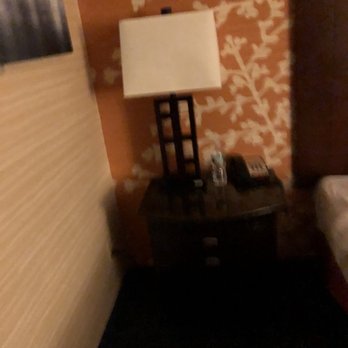 Corona Hotel - Hotels Near Me - Corona, New York