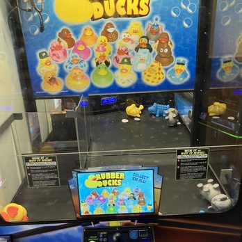 Mountain Mike's Pizza - Empty machine - Pizza Near Me - Monterey, California