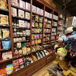 Cracker Barrel Old Country Store