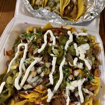 Roxys Liquor and Mini Mart - Nachos (birria) & 3 tacos (asada, chicken & pastor) - Beer, Wine & Spirits Near Me - San Gabriel, California Roxys Liquor and Mini Mart - Nachos (birria) & 3 tacos (asada, chicken & pastor) - Beer, Wine & Spirits Near Me - San Gabriel, California