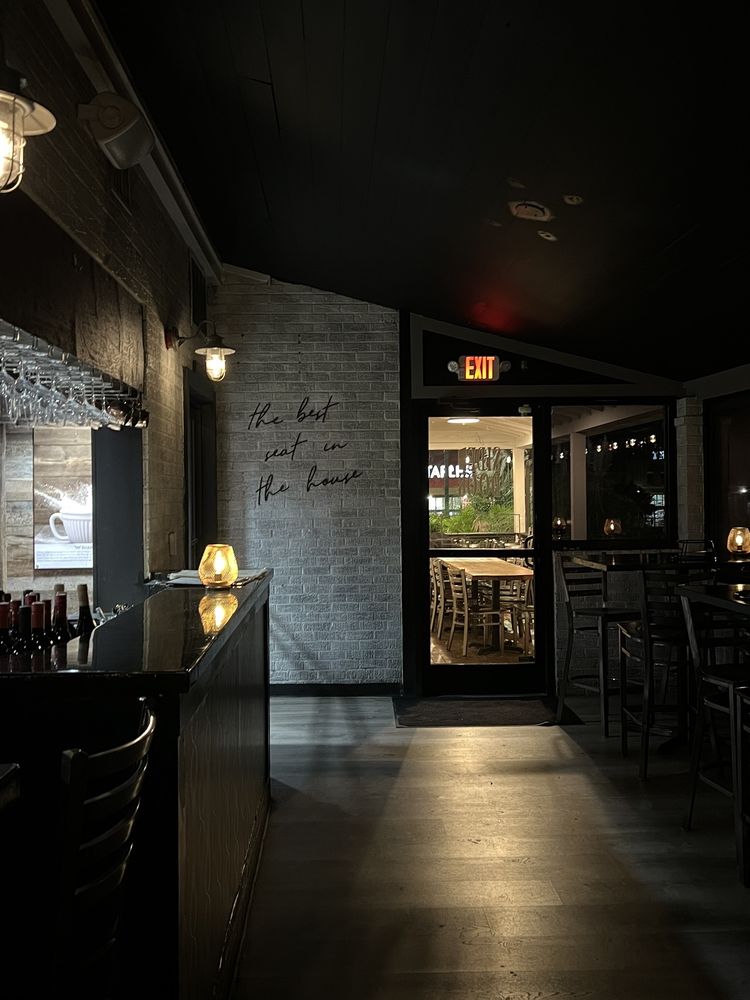 Side Door Cocktail Bar