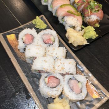 Hachi - Bluefin roll, 8pcs - Japanese Near Me - Portland, Oregon