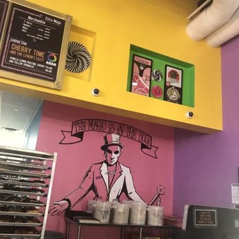 Voodoo Doughnut - Interior - Donuts Near Me - Austin, Texas Voodoo Doughnut - Interior - Donuts Near Me - Austin, Texas