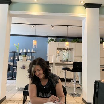 S&Co LUXURY - Waterless pedicure with Amanda. - Nail Salons Near Me - Coeur d'Alene, Idaho S&Co LUXURY - Waterless pedicure with Amanda. - Nail Salons Near Me - Coeur d'Alene, Idaho