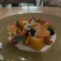 Peaches burrata Peaches burrata