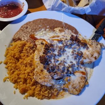 El Potro - Trying something new tonight! Pollo Fundido. Chkn with chorizo and queso.  Put into the tortillas that come with and get something different - Mexican Near Me - Lincoln, Nebraska