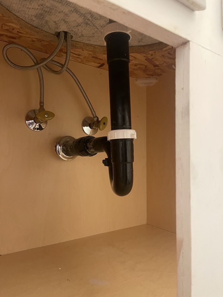 Slide of Lee's Air Plumbing and Heating