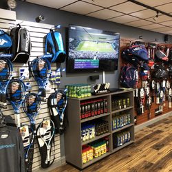 Tennis27 - Lounge and rackets