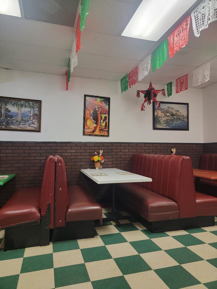 Las Dos Rosa’s Restaurant