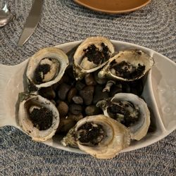 Madre - Grilled oysters