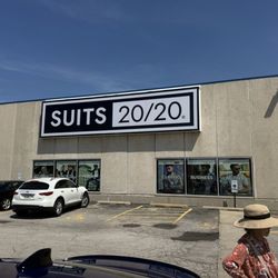Suits 20/20