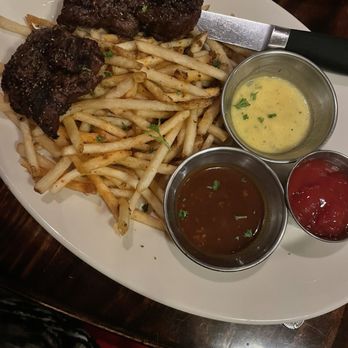 Sperry's Restaurant - Steak Frites - Steakhouses Near Me - Franklin, Tennessee