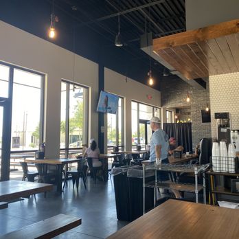 Aviator Pizza & Drafthouse - Pizza Near Me - Kyle, Texas Aviator Pizza & Drafthouse - Pizza Near Me - Kyle, Texas