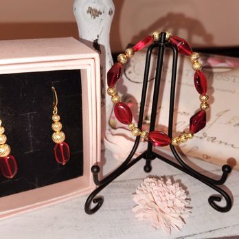 Alzerina Jewelry - Display my creation with the expertise and guidance of Alzerina - Jewelry Near Me - Brooklyn, New York Alzerina Jewelry - Display my creation with the expertise and guidance of Alzerina - Jewelry Near Me - Brooklyn, New York