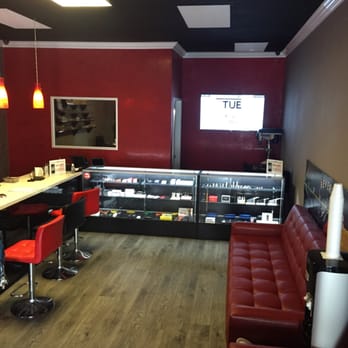 Beverly Vapez - Right before the storm!! - Vape Shops Near Me - Los Angeles, California Beverly Vapez - Right before the storm!! - Vape Shops Near Me - Los Angeles, California