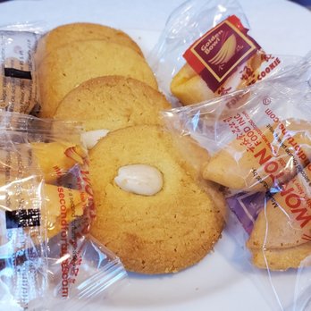 Taste of China - Freshly baked, warm peanut butter cookies - Chinese Near Me - Spring, Texas Taste of China - Freshly baked, warm peanut butter cookies - Chinese Near Me - Spring, Texas
