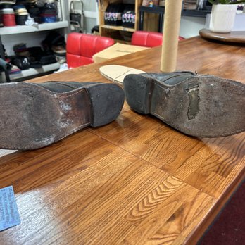 Deluxe Shoe Repair - What my Wolverine 1000 Mile boots looked like before Sam's restoration. - Shoe Repair Near Me - Burbank, California Deluxe Shoe Repair - What my Wolverine 1000 Mile boots looked like before Sam's restoration. - Shoe Repair Near Me - Burbank, California