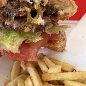 In-N-Out Burger - Fast Food Near Me - Hollywood, California In-N-Out Burger - Fast Food Near Me - Hollywood, California