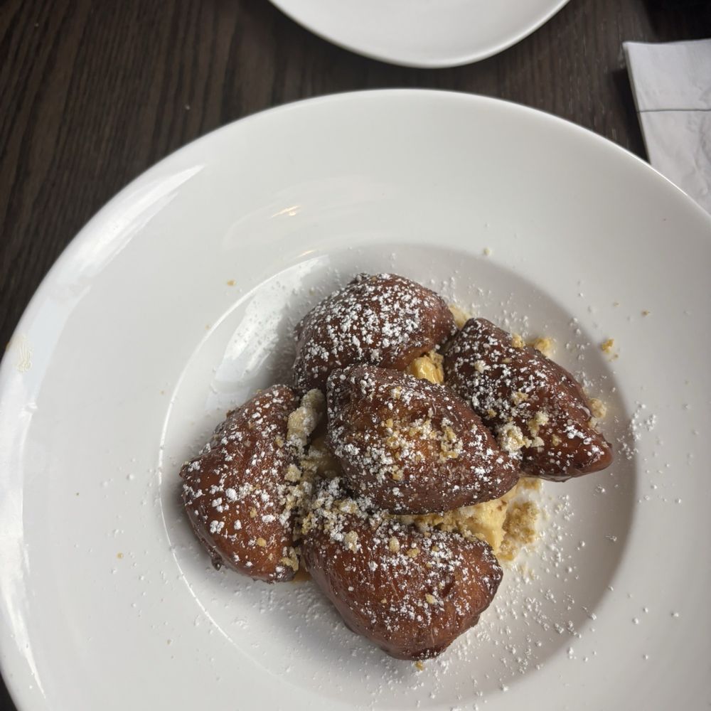 Cooper’s Hawk Winery & Restaurant - Salted Caramel Doughnuts - Seafood Near Me - Alpharetta, Georgia Cooper’s Hawk Winery & Restaurant - Salted Caramel Doughnuts - Seafood Near Me - Alpharetta, Georgia