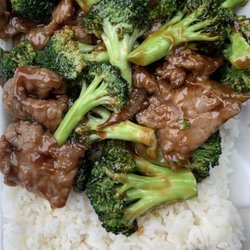 Xing Wang No. 1 - Beef and broccoli w. white rice