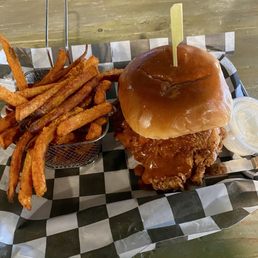Nashville Hot Chicken Sandwich Nashville Hot Chicken Sandwich