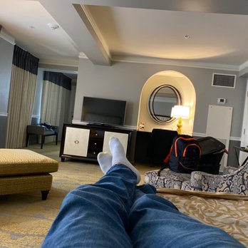 Ambassador Hotel Tulsa, Autograph Collection - Hotels Near Me - Tulsa, Oklahoma