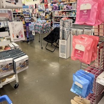 Five Below - Accessories Near Me - Bessemer, Alabama