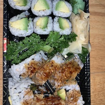 sakura japanese express - Avocado Roll(6pcs) Shrimp Tempura Roll - Japanese Near Me - Alsip, Illinois