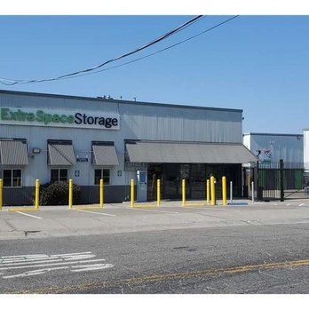 Extra Space Storage - Beauty Image - Extra Space Storage at 601 Cedar St, Berkeley, CA 94710 - Self Storage Near Me - Berkeley, California Extra Space Storage - Beauty Image - Extra Space Storage at 601 Cedar St, Berkeley, CA 94710 - Self Storage Near Me - Berkeley, California