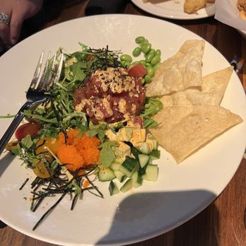 Yard House - Ahi Crunchy Salad - Bars Near Me - Glenview, Illinois Yard House - Ahi Crunchy Salad - Bars Near Me - Glenview, Illinois