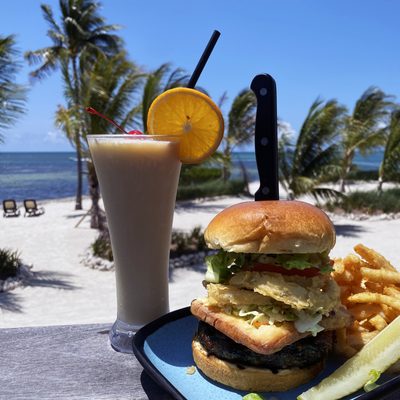 Oceanside Safari Restaurant & Lounge by null