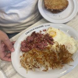 Lincoln Square Pancake House - Corned Beef Hash