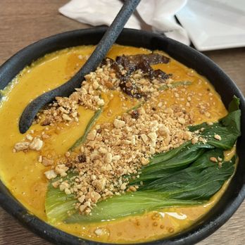Max's Restaurant - Kare kare - Filipino Near Me - Houston, Texas