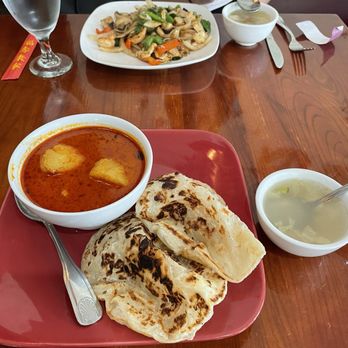 Rasa Malaysia - Roti canai w/ curry ayam - Malaysian Near Me - Chapel Hill, North Carolina Rasa Malaysia - Roti canai w/ curry ayam - Malaysian Near Me - Chapel Hill, North Carolina