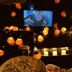 Autokino - Cosy Abend im Autokino.
Halloween 2024