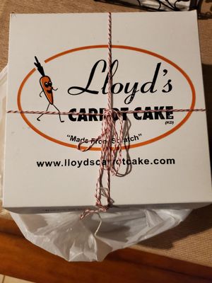 Lloyd's Carrot Cake by null