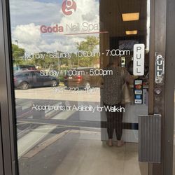 Goda Nail Spa - Door to inside
