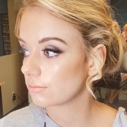 Krave Salon - Makeup Application - Airbrush Makeup