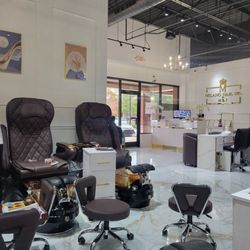 Milano Nail Spa By H & T - Elegant and clean.