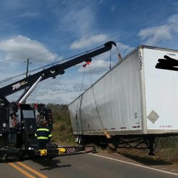Hindman Wrecker Service