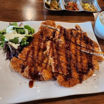 Mama's Kitchen Korean Restaurant of Frisco 한식 & 반찬 전문점 - Korean Near Me - Frisco, Texas Mama's Kitchen Korean Restaurant of Frisco 한식 & 반찬 전문점 - Korean Near Me - Frisco, Texas