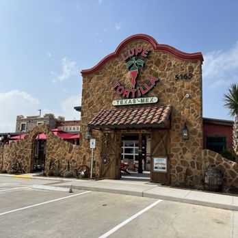 Lupe Tortilla - Kemah - Beautiful day at Lupe Tortilla! - Mexican Near Me - Kemah, Texas Lupe Tortilla - Kemah - Beautiful day at Lupe Tortilla! - Mexican Near Me - Kemah, Texas