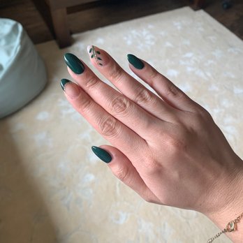 Jeni's Nails - Nail Salons Near Me - Dublin, California