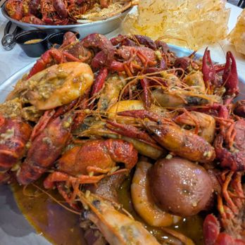 The Crab Station - crawfish and shrimp - Seafood Near Me - Houston, Texas